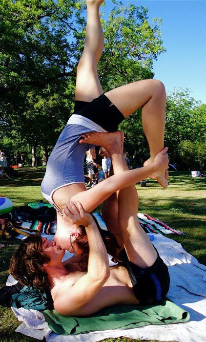 Acro Yoga